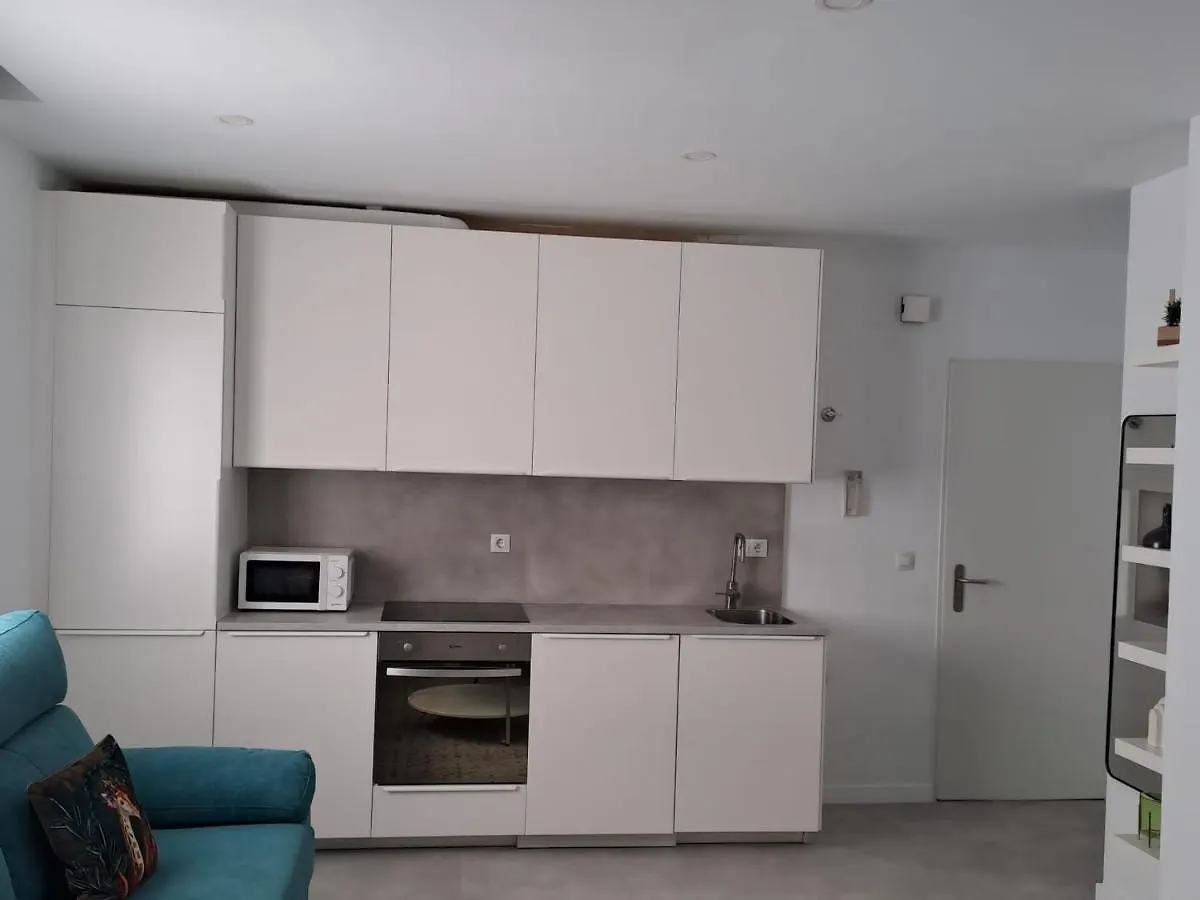Apartamentos Jara Bajo A Malaga 0*,  Spain